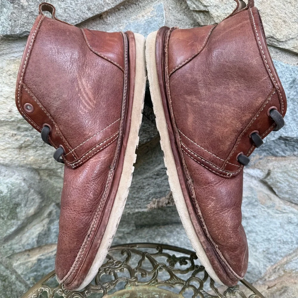 UGG Shearling Wool Lined Brown Leather Chukka Boots Men’s 9